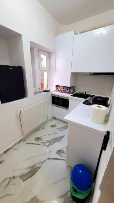 Modern Studio At Unirii Bucureşti Eksteriør bilde